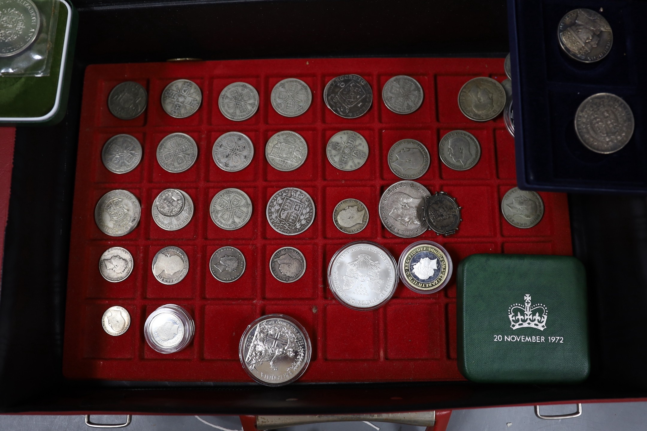 Silver and other coins including two cased Elizabeth and Philip silver jubilee crowns, two Victoria mounted half crowns, florins, shillings, modern commemorative coins etc.